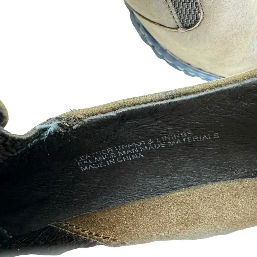 Born Gertrude‎ Distressed Brown Leather Pull On Block Heel Booties Women's Sz 10